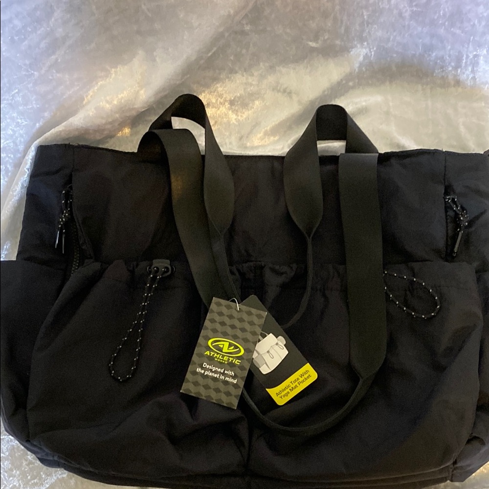 NWT-Athletic Works Black Multi-Pocket Tote